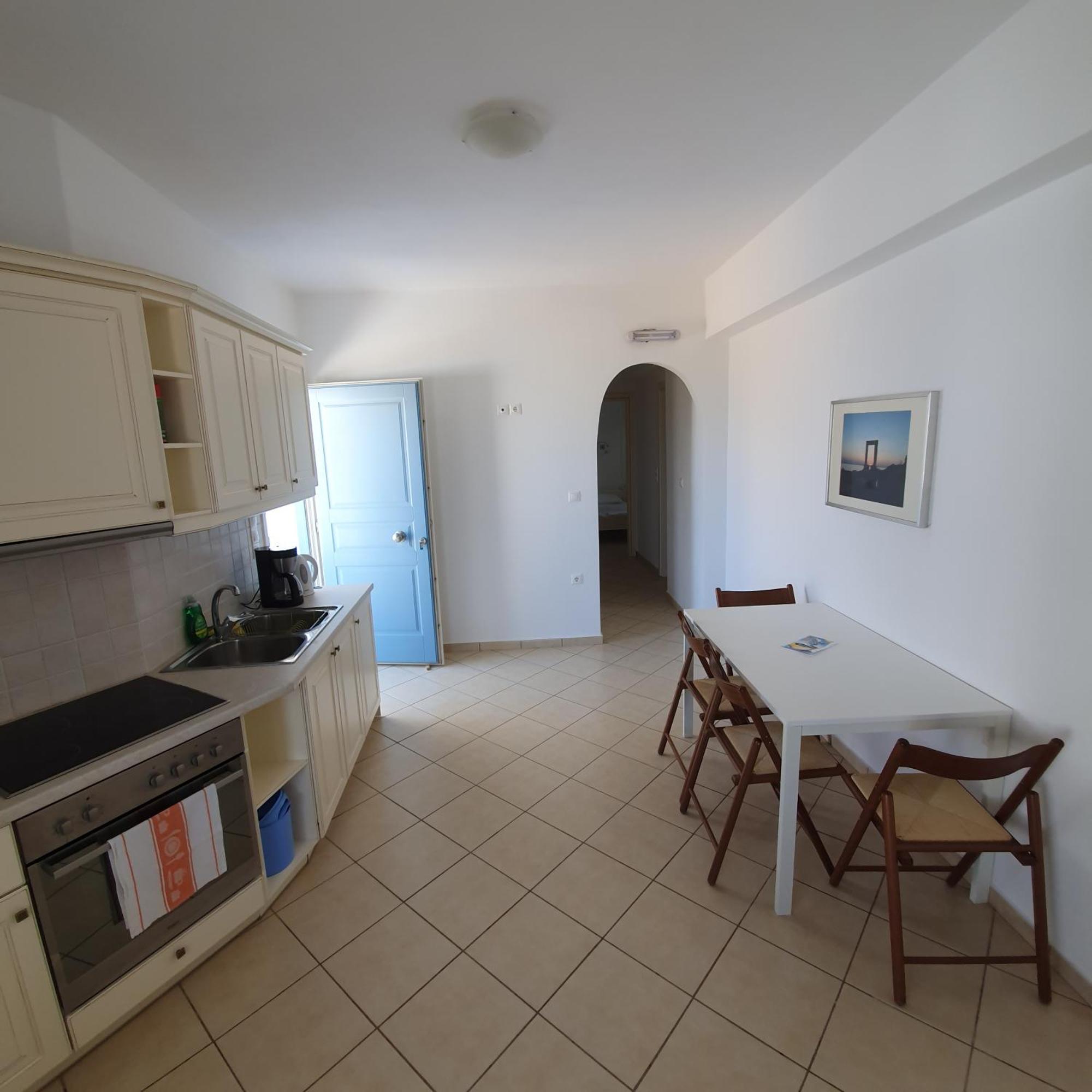 Agiassos Naxos Apartments الغرفة الصورة
